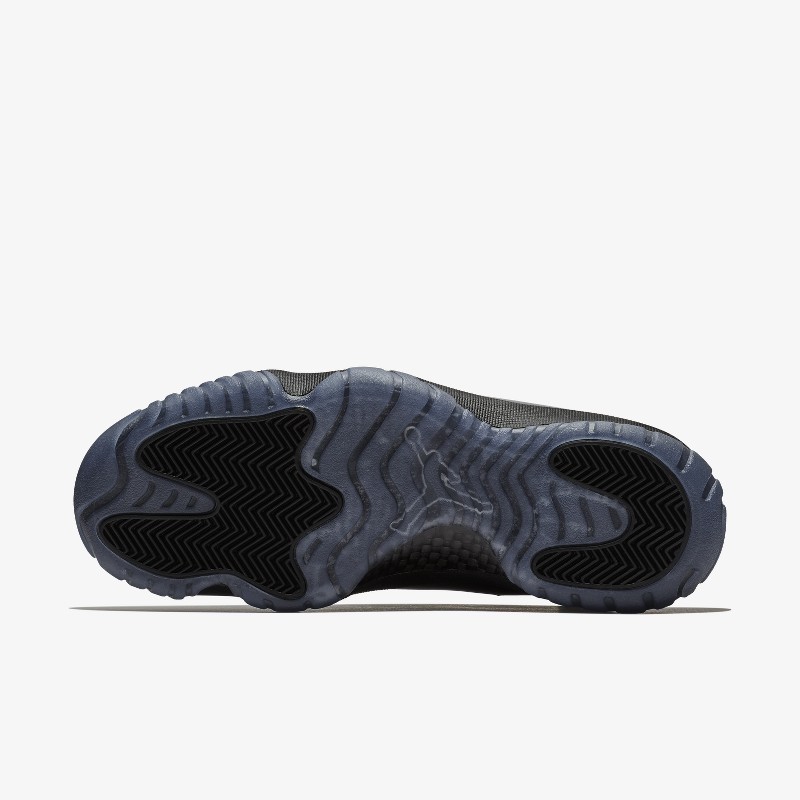 Air Jordan 11 Cap and Gown 378037 005 Grailify